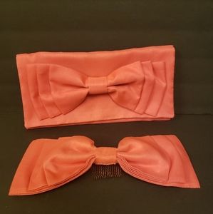 Retro Hand Purse with Bow Hair Comb